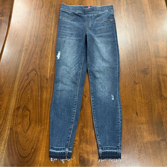 Spanx Distressed Skinny Jeans Medium Wash Size XS Petite - Picture 2 of 8